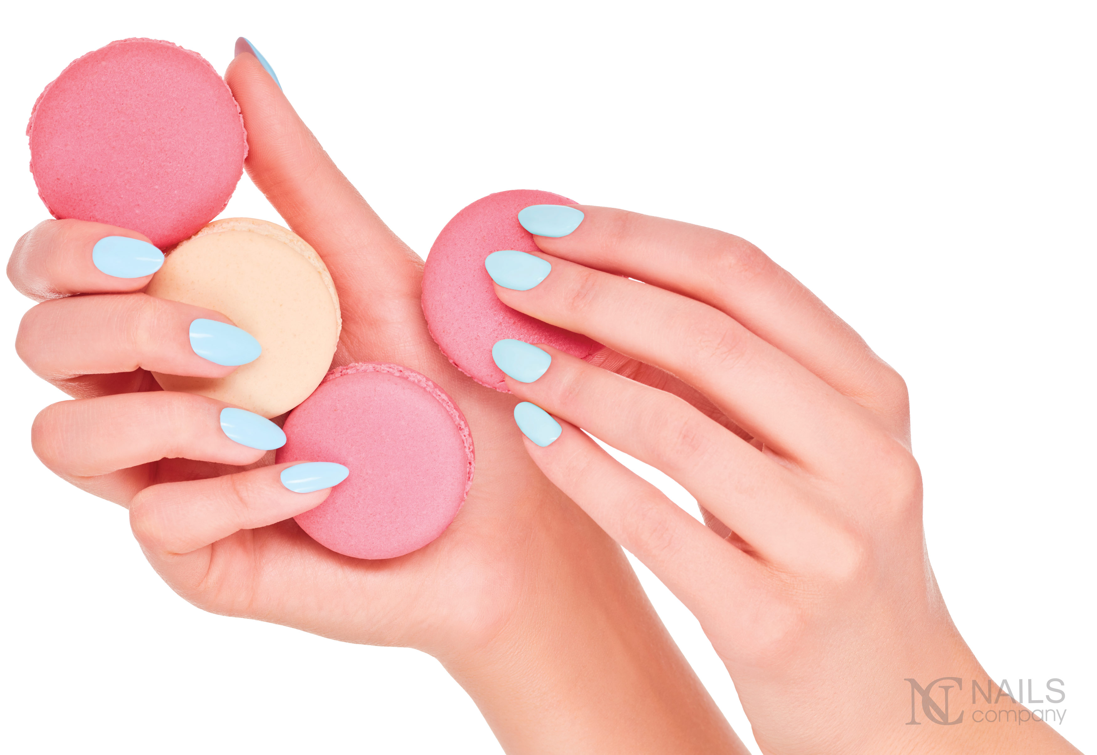 Sei bellissima! Jesteś piękna! Trendy w manicure na sezon wiosna / lato 2017 od Nails Company