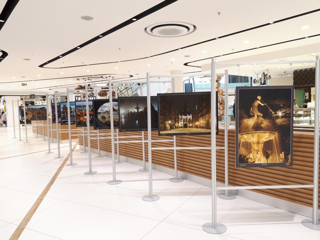 magazynkobiet.pl - Gdańsk zamknięty w obiektywie aparatu – wystawa fotograficzna Magiczny Gdańsk II magazynkobiet.pl - Madison Centrum Handlowe Gdańsk wystawa Magiczny Gdańsk II 1024x768 - Gdańsk zamknięty w obiektywie aparatu – wystawa fotograficzna Magiczny Gdańsk II