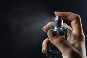 Perfumy a styl ubioru: jak dobrać zapachy do różnych okazji modowych?