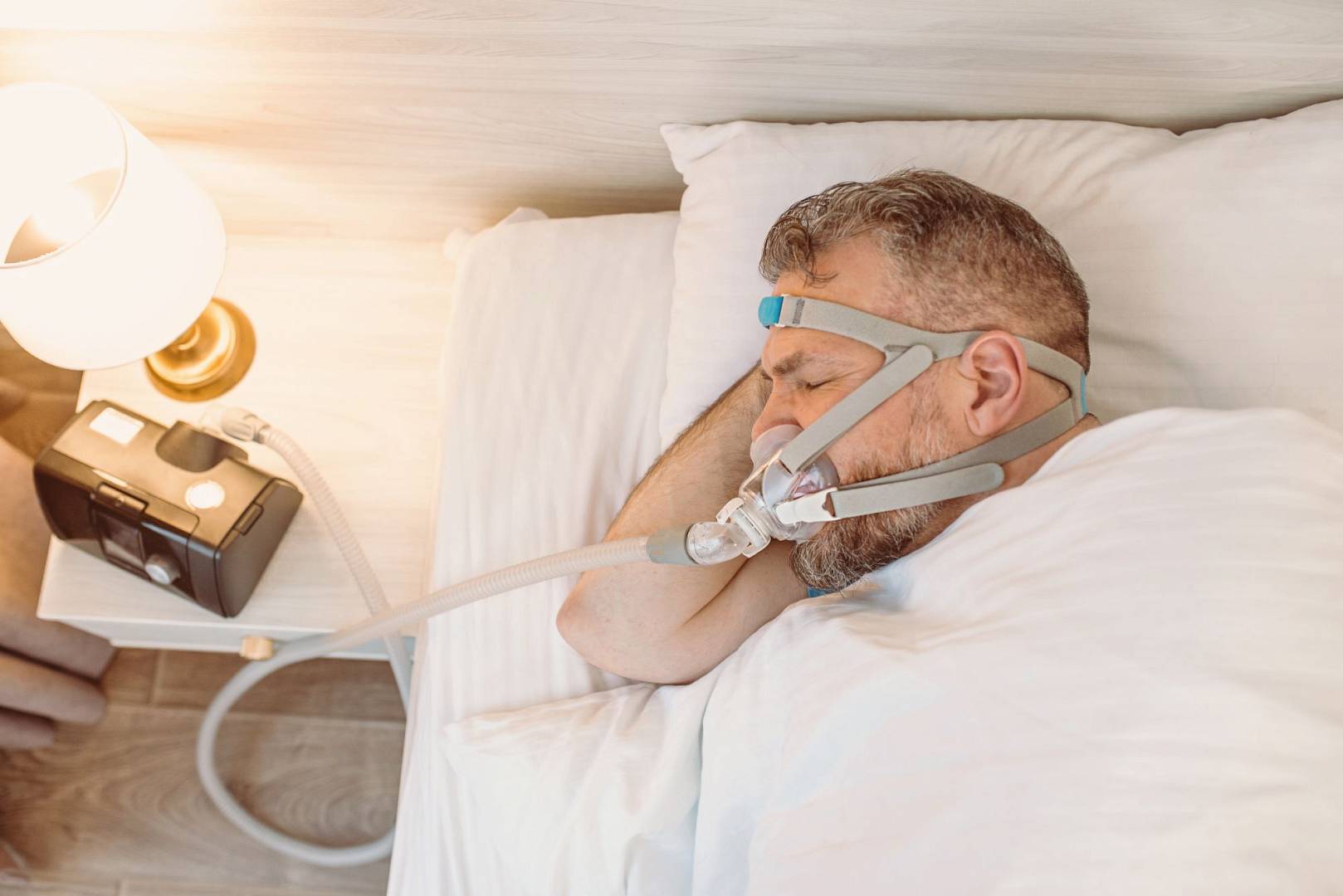 Nowoczesne Aparaty CPAP – innowacja w leczeniu bezdechu sennego