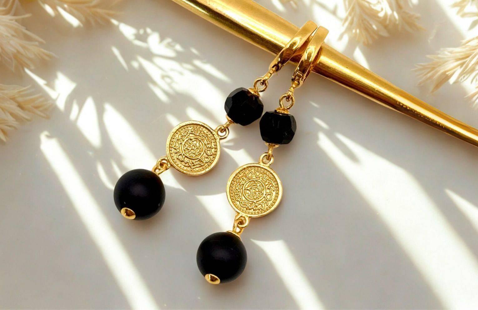 5 najczęstszych błędów przy wyborze biżuterii — i jak ich unikać, żeby wyglądać stylowo