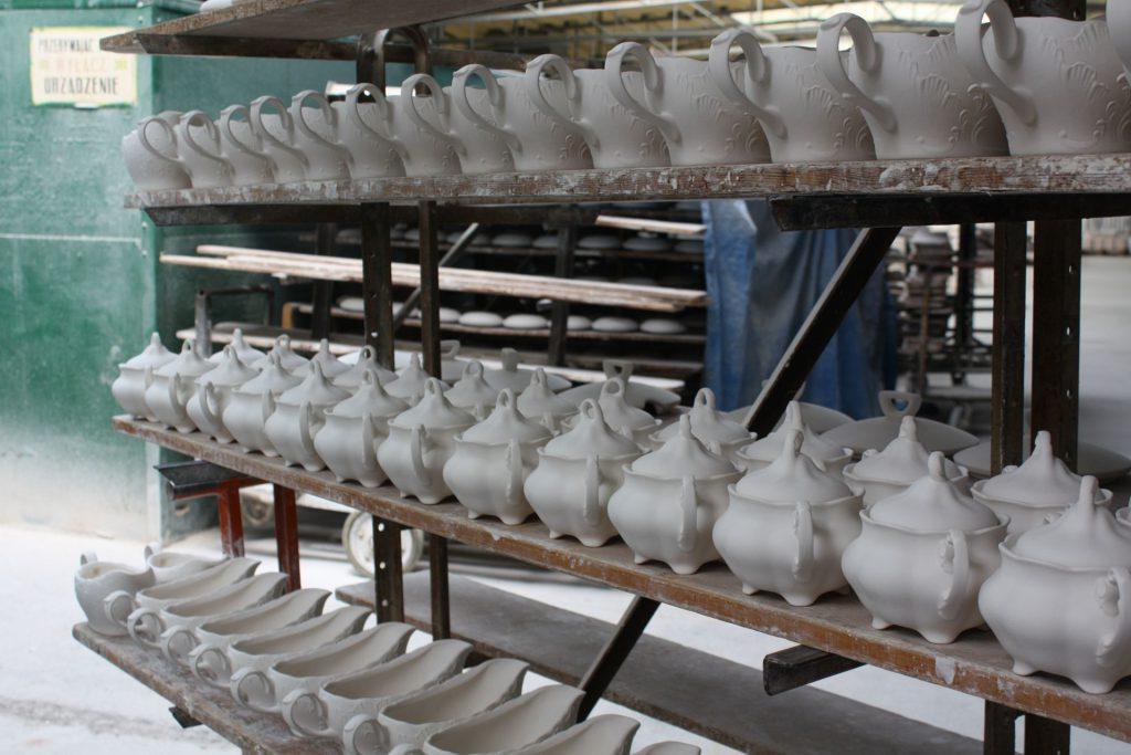 Produkcja porcelany w Polskich Fabrykach Porcelany Ćmielów i Chodzież S.A