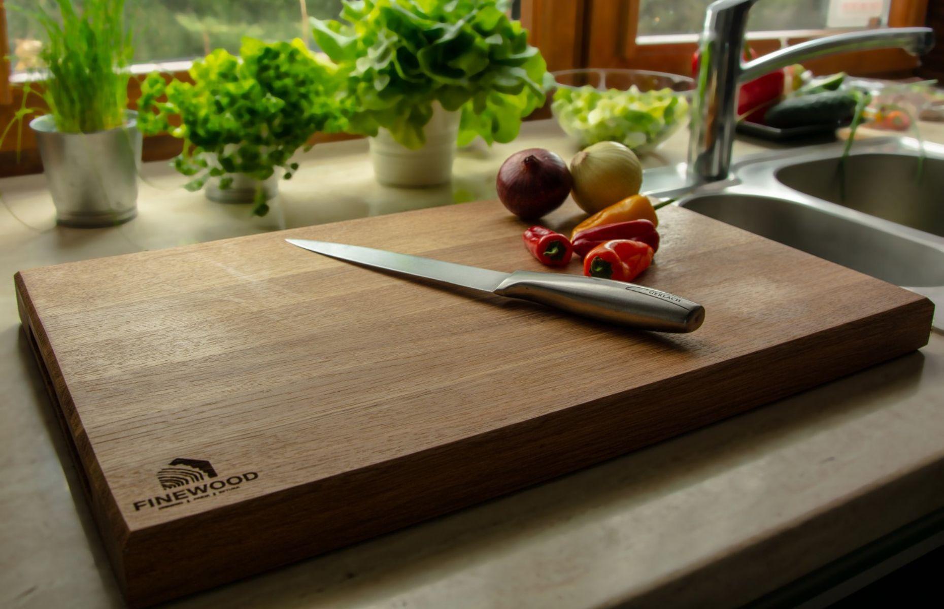 dębowa deska do krojenia