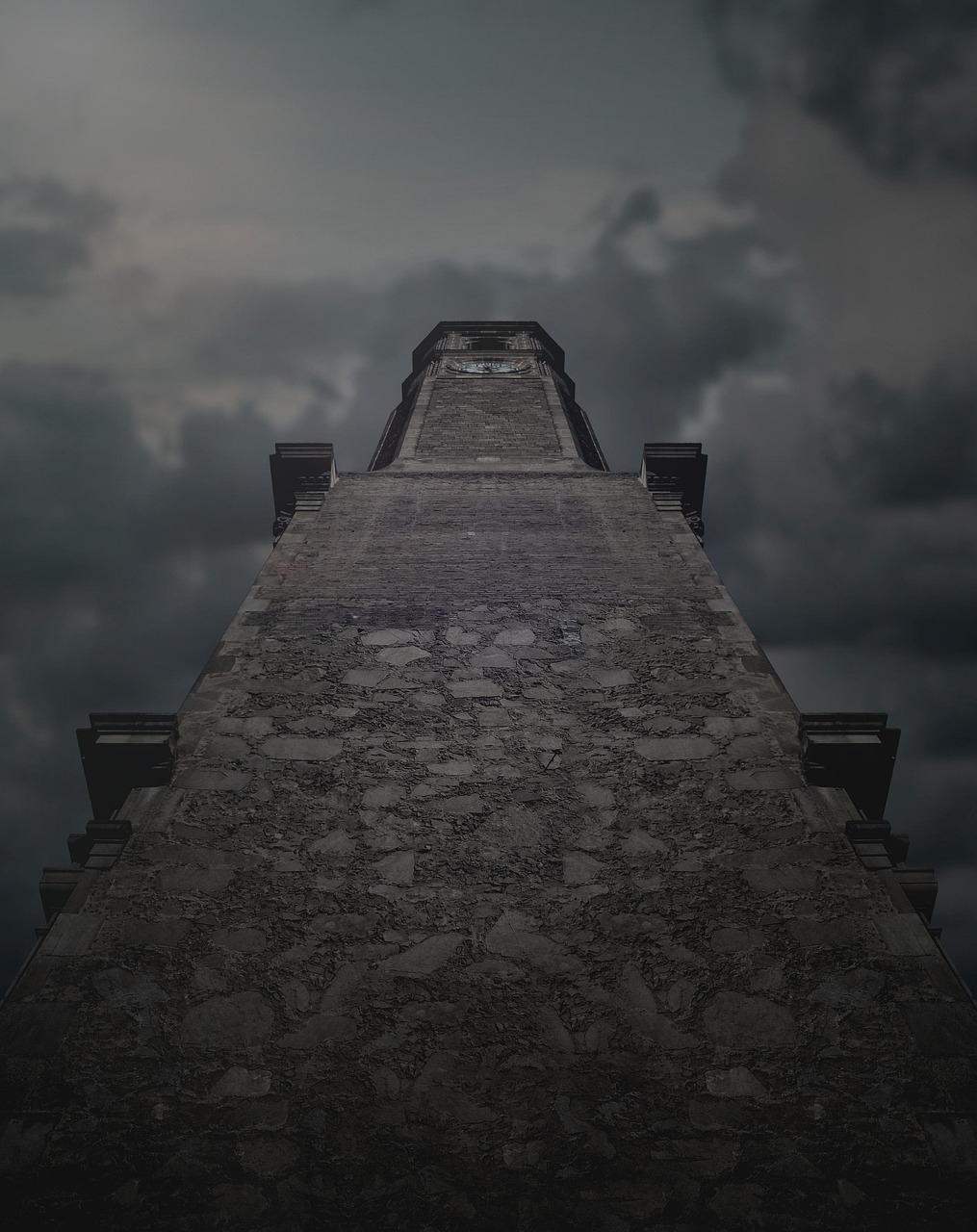 Dlaczego śnimy o miłości, seksie i wciąż tych samych osobach?