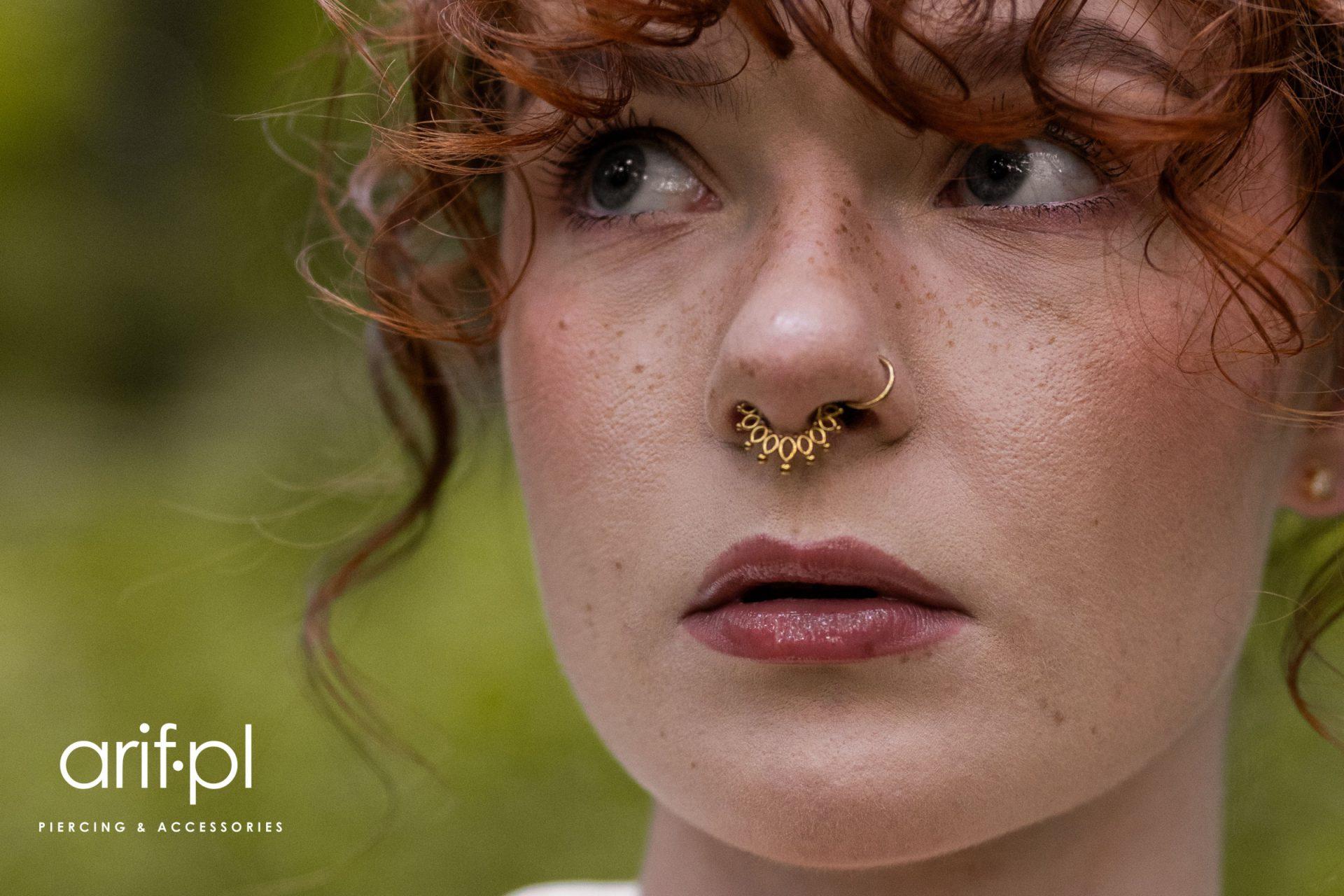 Piercing nosa: rodzaje przekłuć, pielęgnacja i wybór kolczyka