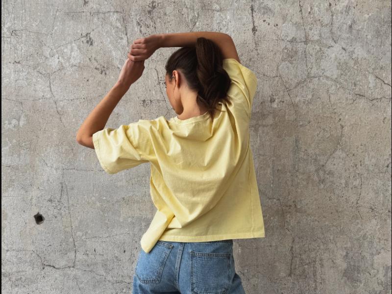 Minimalizm w modzie: dlaczego proste fasony robią największy efekt?