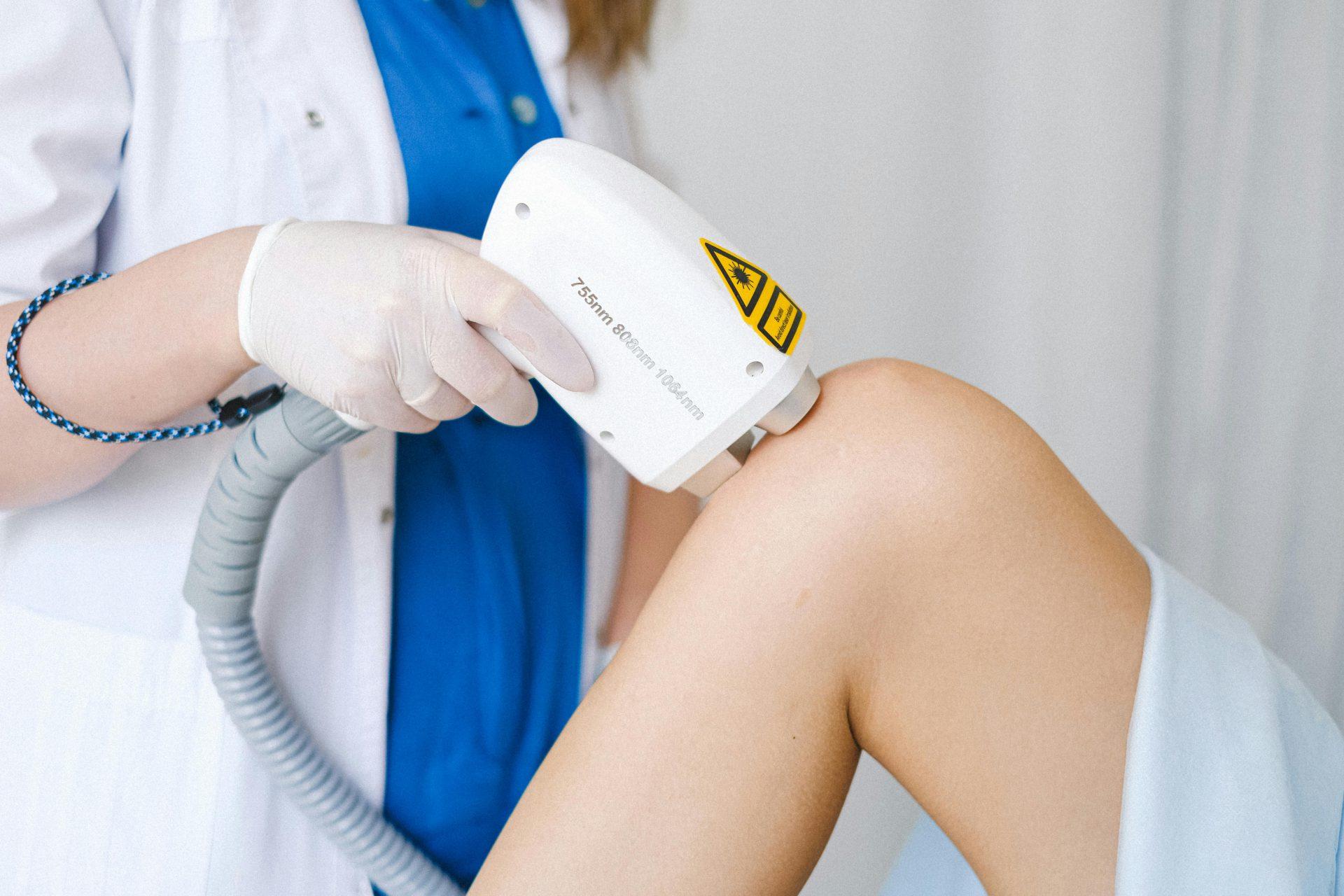 Depilacja laserowa bikini – trwałe rozwiązanie dla kobiet pragnących gładkiej skóry