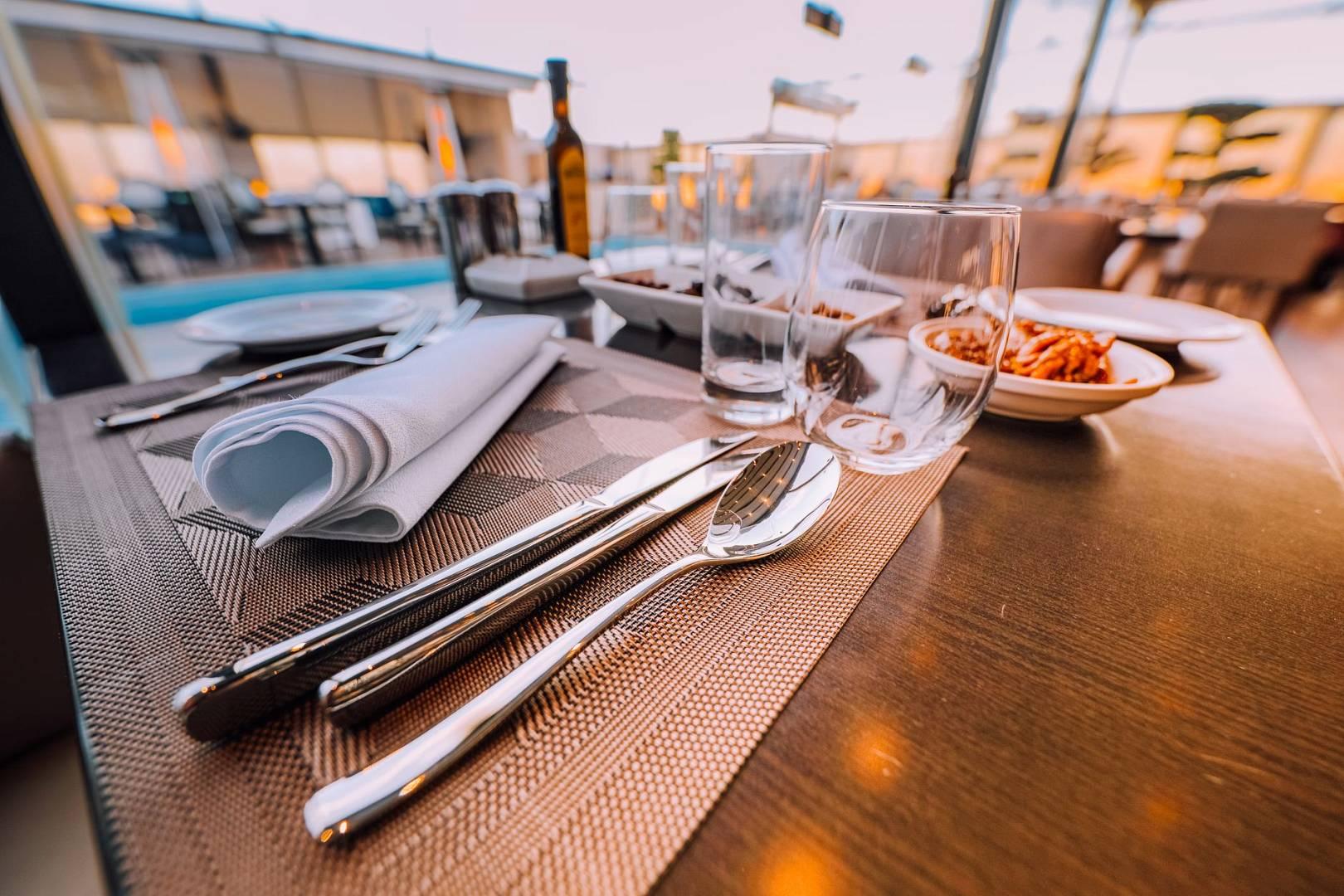 Jak wybrać idealną restaurację na komunię dla dziecka