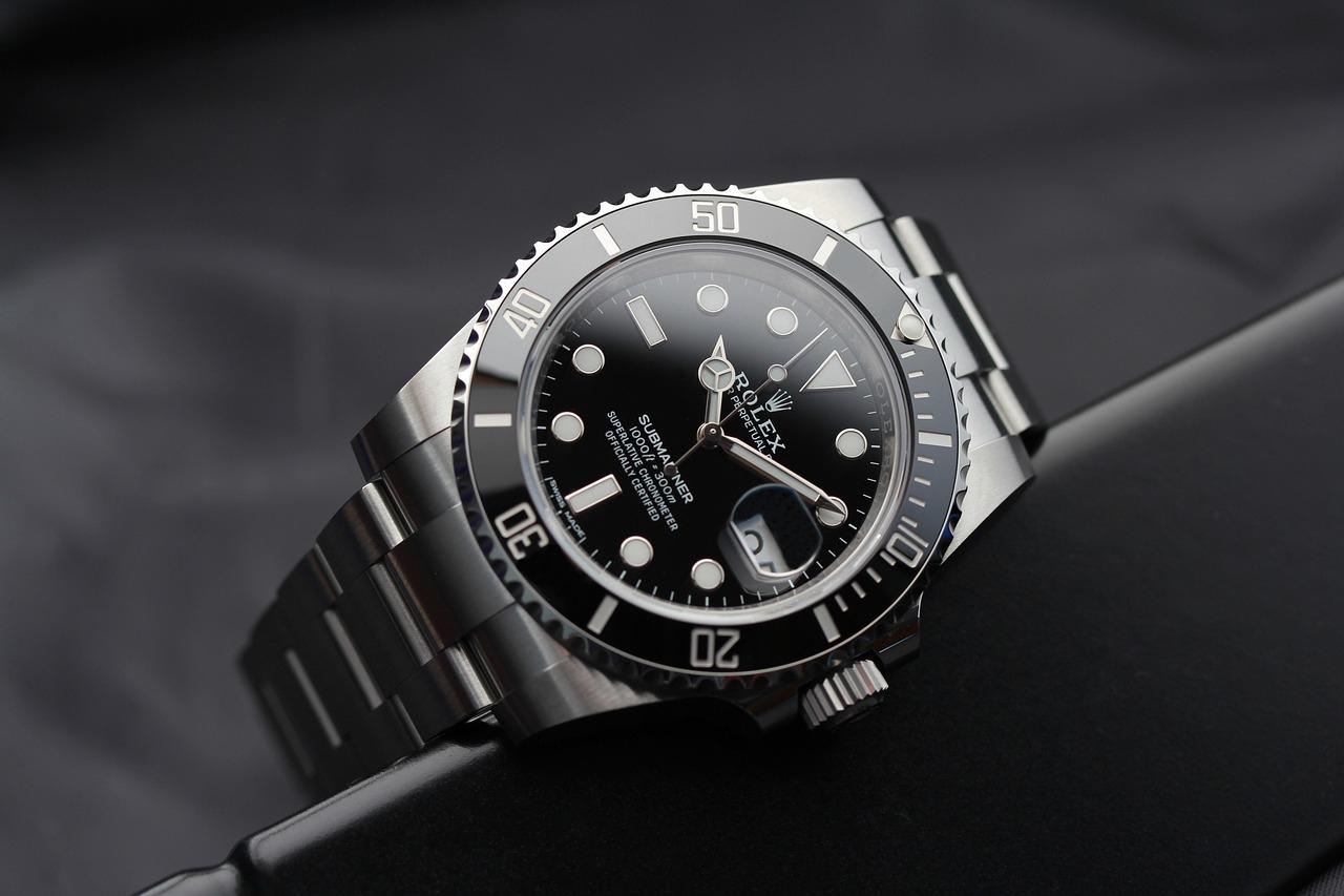 Ekskluzywny zegarek – ponadczasowy dodatek i świadoma inwestycja. Dlaczego warto wybrać ofertę MS Watches?